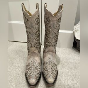 Corral Women’s white glitter inlay western boot
